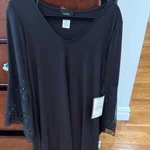 MSK Elegant Black Dress with Floral Lace